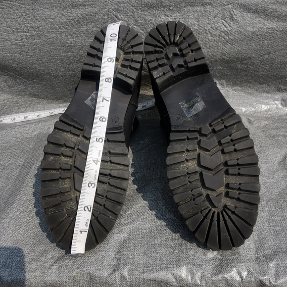 DLG black slip on boots US size 10 elastics side black outer white inside - Picture 10 of 11